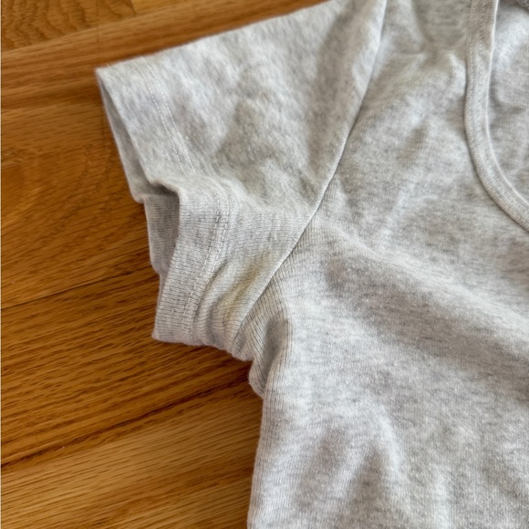 Brandy Melville light grey button top crop top - Picture 3 of 5